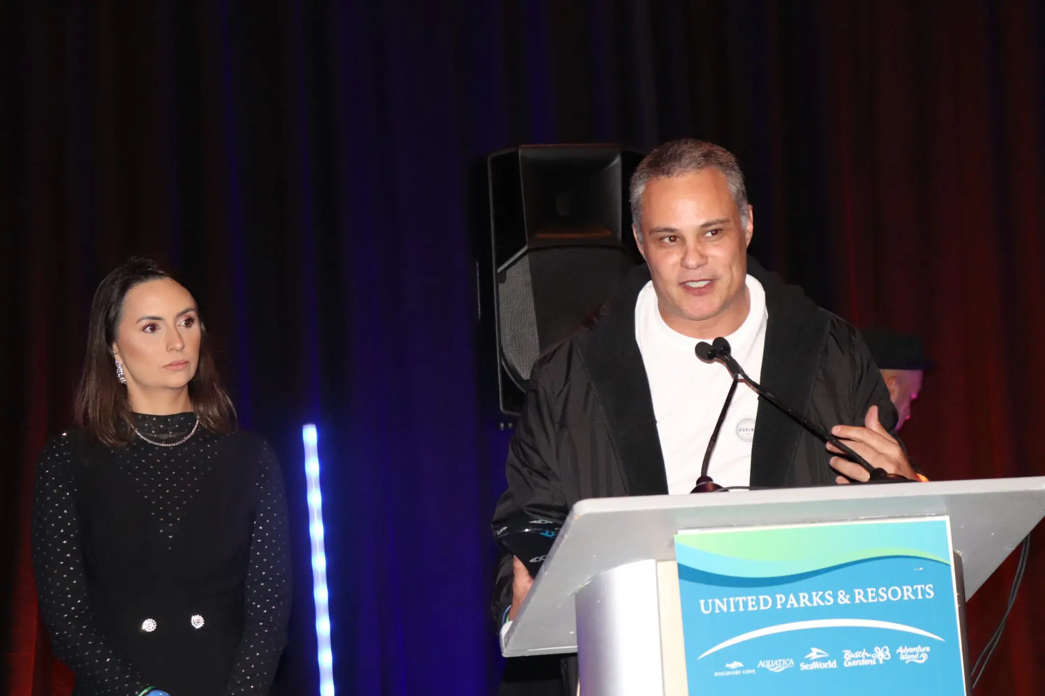 Marcio Nogueira compartilhou felicidade de premiar agências que compartilham sua história com a da HotelDo. Crédito: Kamilla Alves/Brasilturis