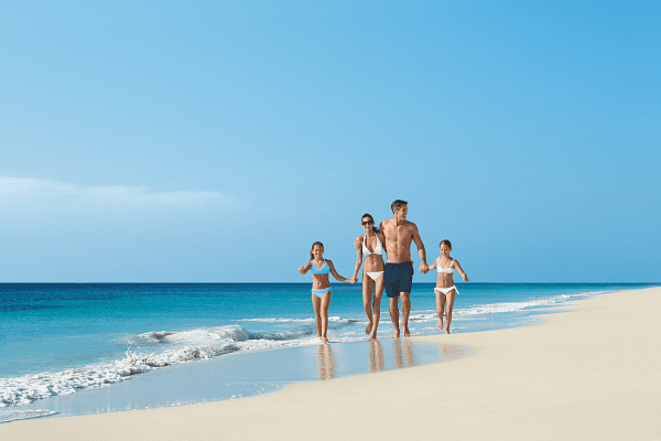 dreams-family-beach1-4a-cb