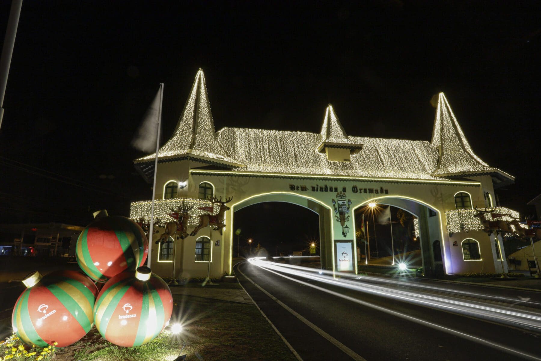 Natal Luz em Gramado - live de ingressos. Foto: Cleiton Thiele Natal Luz em Gramado - live de ingressos. Foto: Cleiton Thiele