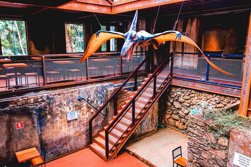 Untitled (4) Praça de alimentação da Terra dos Dinos | Foto: Divulgação