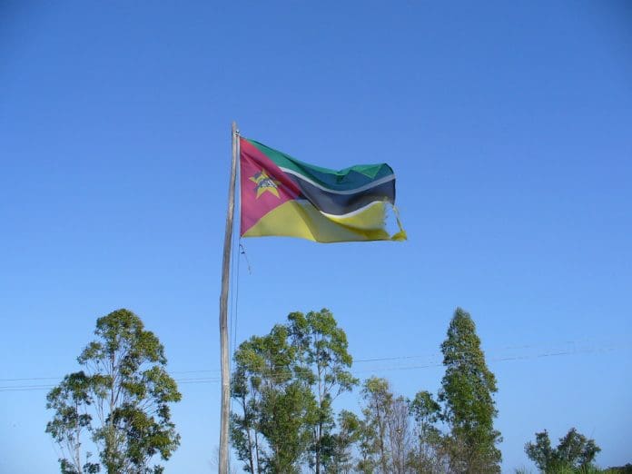 Moçambique passou a exigir que viajantes de 29 países notificassem as autoridades sobre sua chegada com pelo menos 48 horas de antecedência. Crédito: Leandro Neumann Ciuffo/Flickr