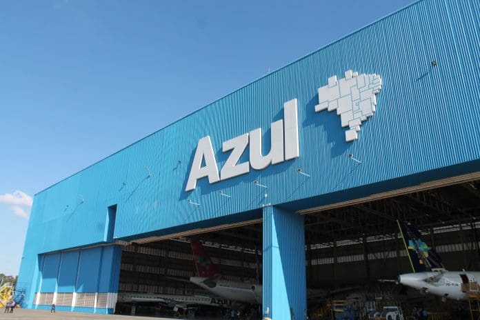 IMG_0531 Azul Viracopos Paris