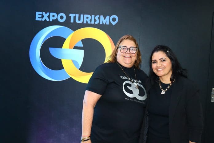 Eliene Meireles e Rose Páscoa, CEOs da Expo Turismo Goiás, celebram mais uma edição com expectativas superadas. Crédito: Felipe Lima/Brasilturis
