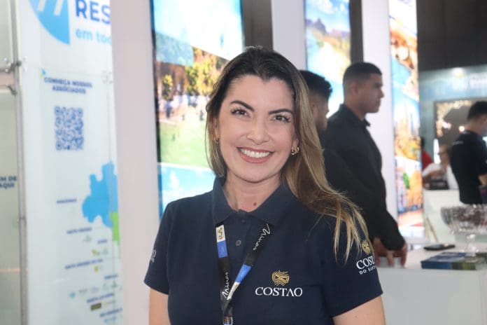 Ivone Oliveira, gerente de Contas do Costao do Santinho. Crédito: Maurício Herschander/ Brasilturis