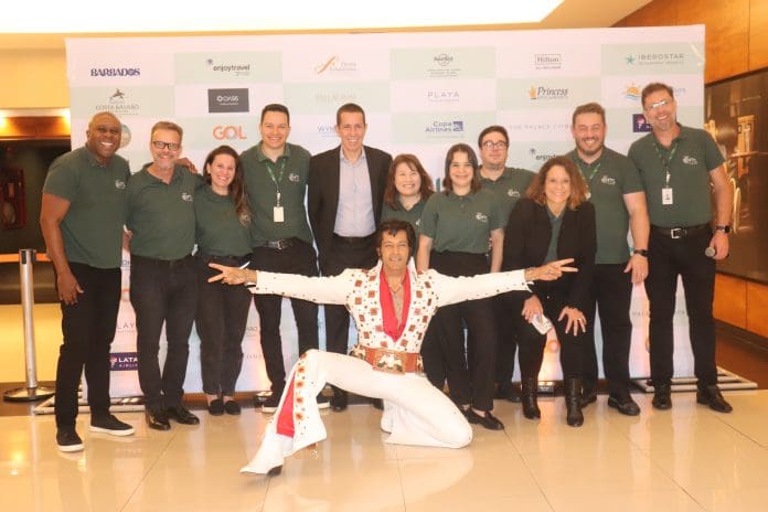 Equipe da EHTL presente no Caribe Day. Crédito: Maurício Herschander/ Brasilturis