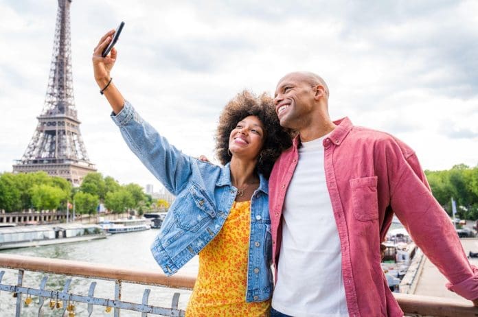 Pier e Nomad lançam seguro celular com cobertura internacional