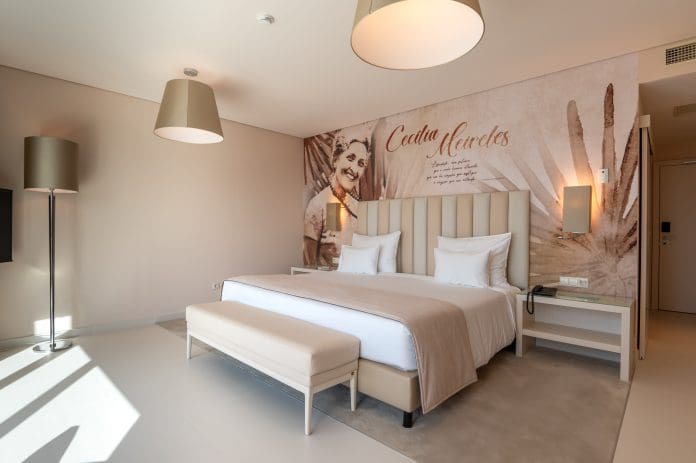 A poesia é um dos elementos centrais da experiência do Vila Galé Collection Palácio dos Arcos. Crédito: Divulgação