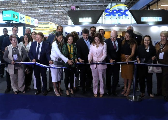 Corte da fita marca o início da programação da 52ª Abav Expo Crédito: Rafael Destro/Brasilturis