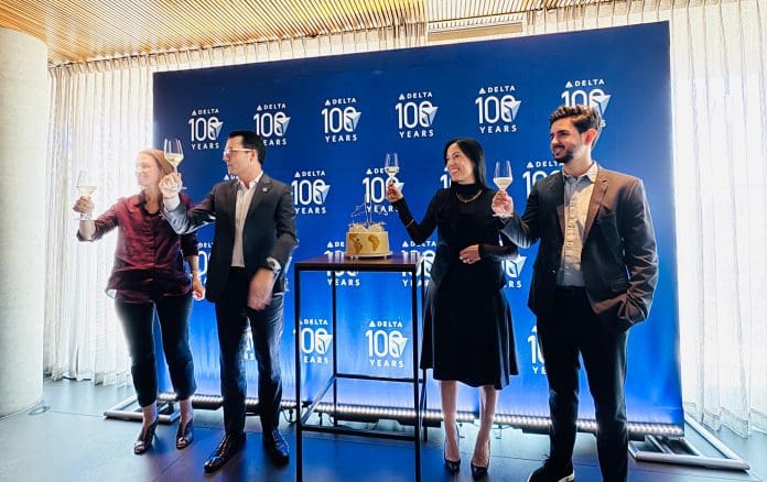 Gabriela Melo, gerente de Marketing, Maurício Parise, VP de Brand Experience, Eduarda Miranda, coordenadora de Marketing da Delta em Atlanta, e João Guimarães, gerente comercial Brasil da Delta. Crédito: Felipe Lima/Brasilturis
