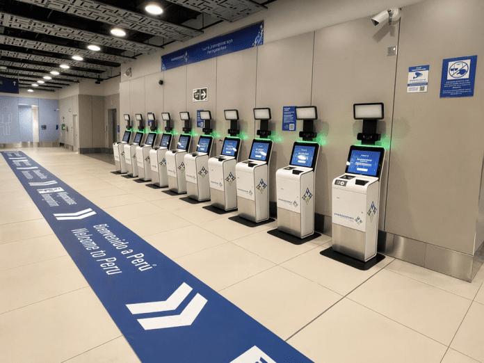 Peru estabelece novo padrão latino-americano com controle automatizado de fronteiras no Aeroporto de Lima