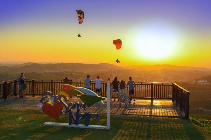 ALTO-DA-SERRA Serra negra centro