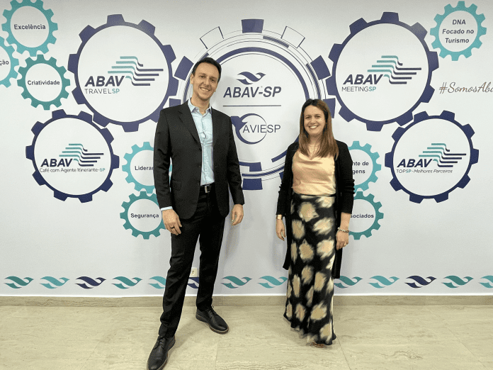 Bruno Waltrick e Juliana Assumpção, presidente e diretora executiva da Abav-SP | Aviesp