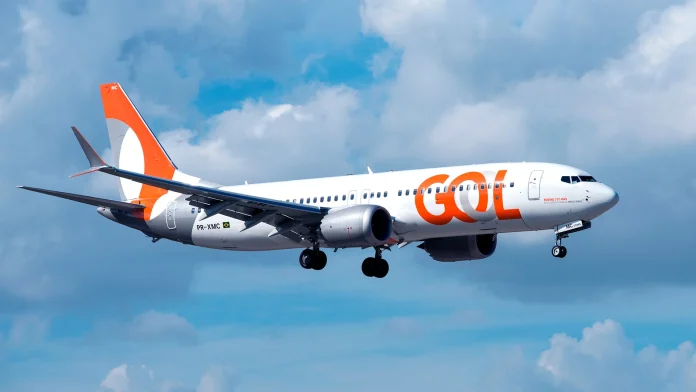 Onde tem Sol, tem GOL: Companhia celebra vibração laranja do verão carioca com novos quiosques e experiências