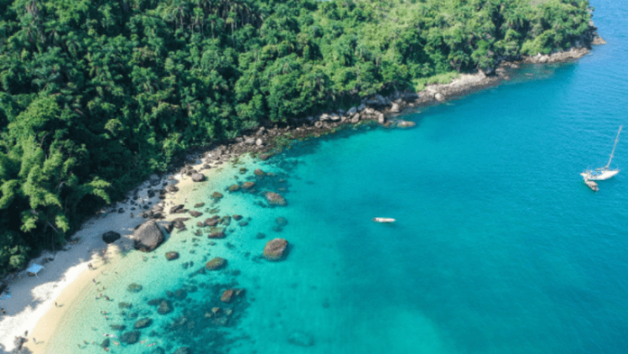 Ubatuba guarda-sóis