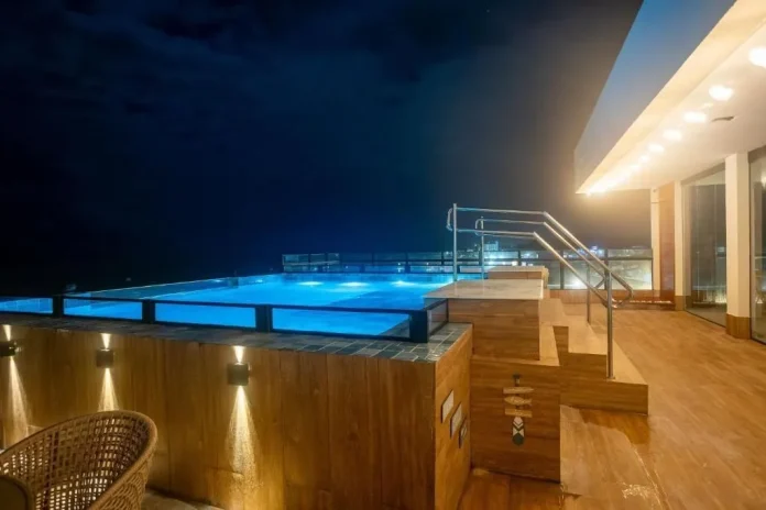 Pousada em Maragogi onde mãe e filho morreram após descarga elétrica; laudo do IML descartou afogamento e apontou eletrocussão. Crédito: Reprodução