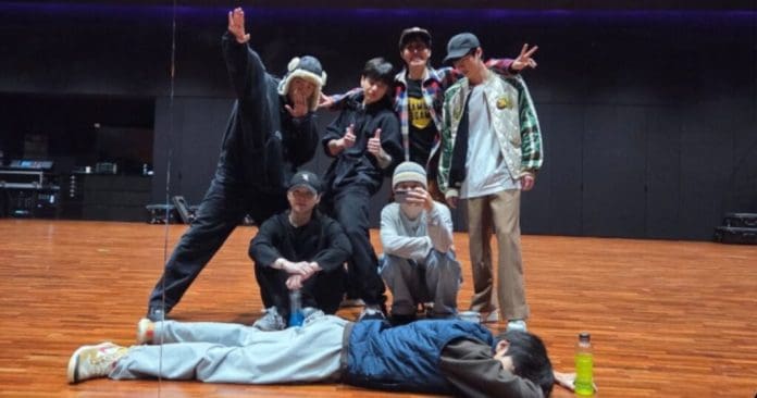 BTS confirma três apresentações em São Paulo em 2026, reforçando o papel dos megaeventos musicais na economia do turismo brasileiro. Crédito: Reprodução/Weverse