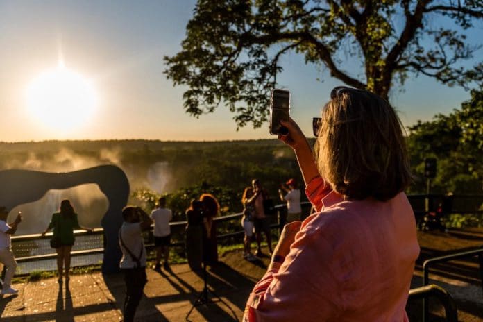 Parque Nacional do Iguaçu impulsiona recorde histórico de turistas estrangeiros no Paraná em 2025. Crédito: Divulgação /Urbia Cataratas Parque Nacional do Iguaçu impulsiona recorde histórico de turistas estrangeiros no Paraná em 2025. Crédito: Divulgação /Urbia Cataratas